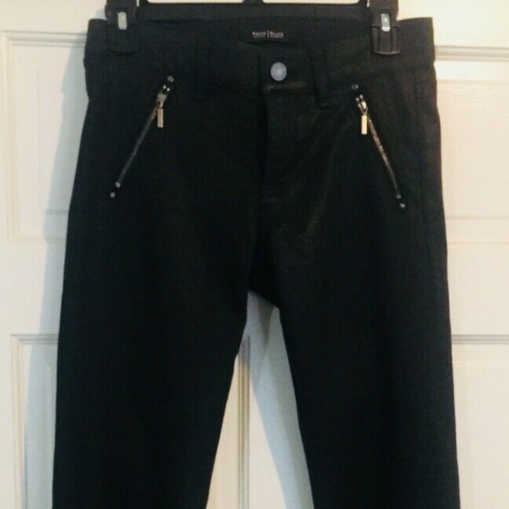 White House Black Market Skinny Leg Black PANTS 0R